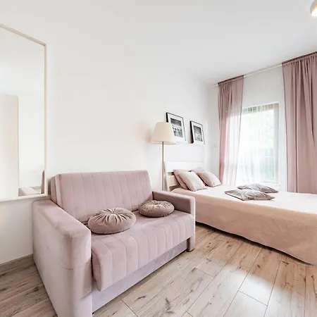 Starowiejska 56 Comfort Apartman *